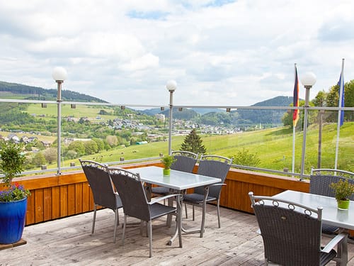 Balkon mit Blick ins Grüne
