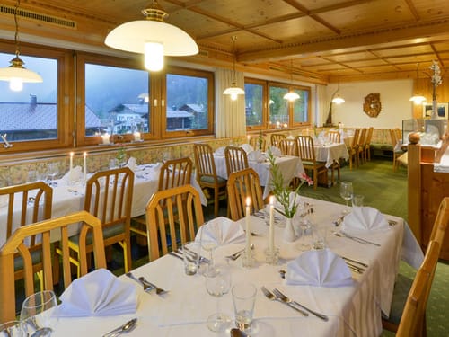 Restaurant-04