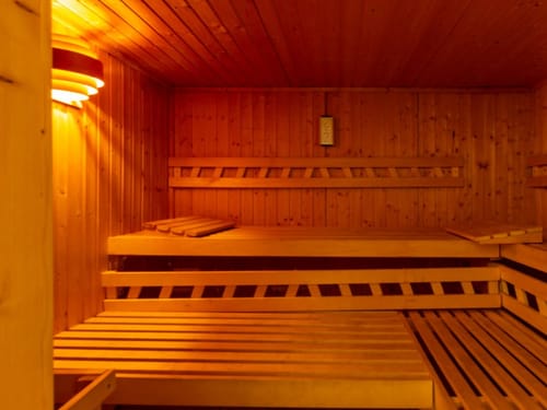 Wellnessbereich mit Finnischer Sauna