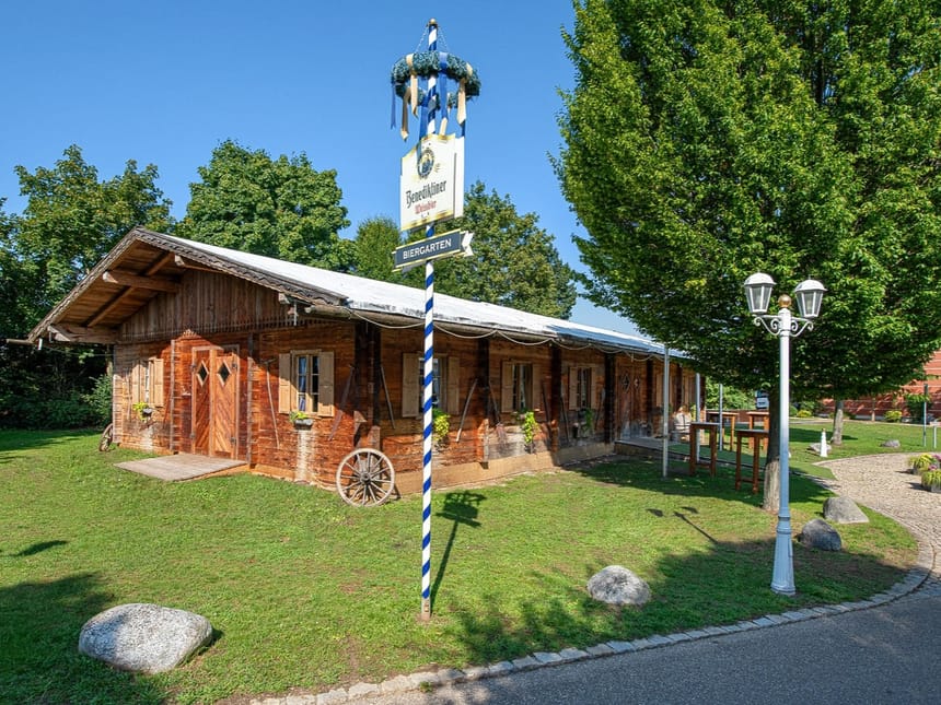 Urige Almhütte