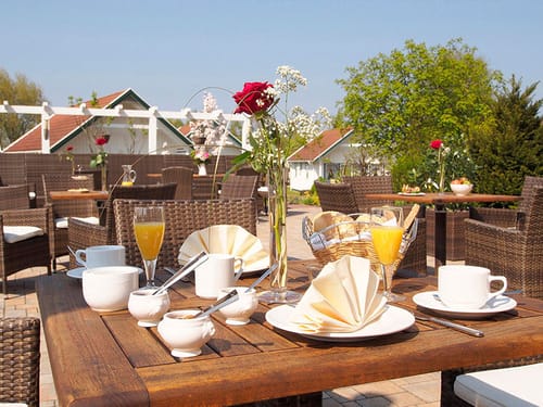Frühstück auf der Terrasse