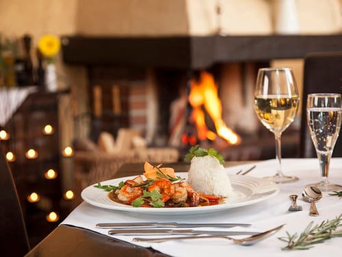 Eingedeckter Tisch im Restaurant