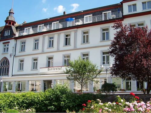 Aussenansicht des Hotel Quellenhof in Bad Bertrich