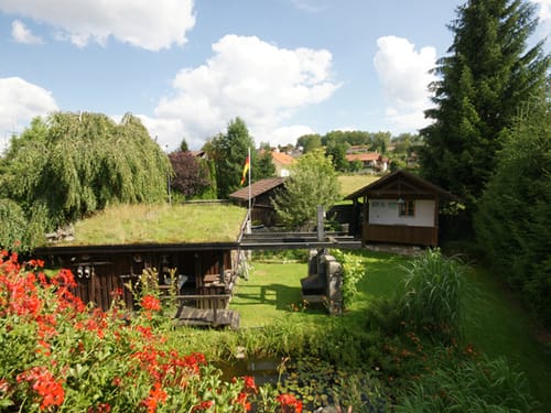Garten mit einem Teich