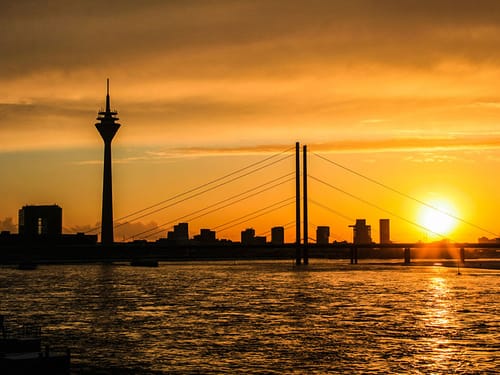 Rheinbrücke Düsseldorf