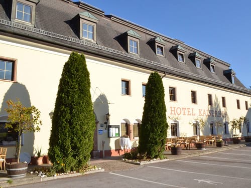 Ansicht von vorne bei Sonnenschein