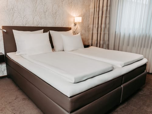 Doppelzimmer Classic mit Boxspringbett