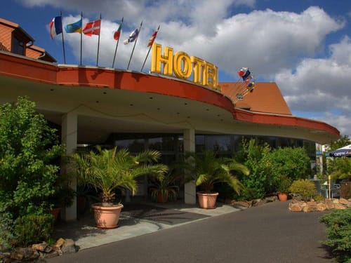 Eingangsbereich West Hotel Radebeul