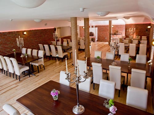 Restaurant-02