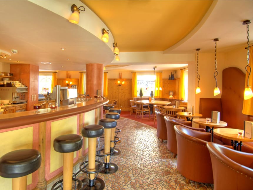 Schöne Bar