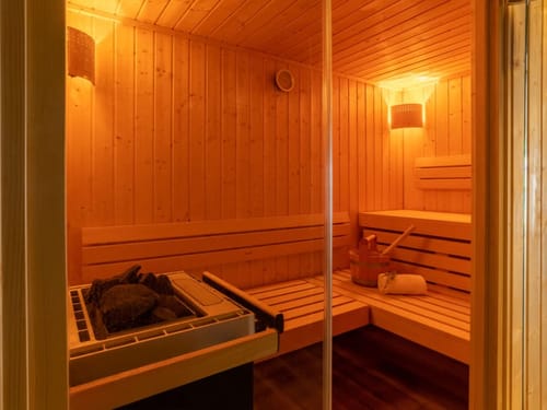 Wellnessoase mit Finnischer Sauna