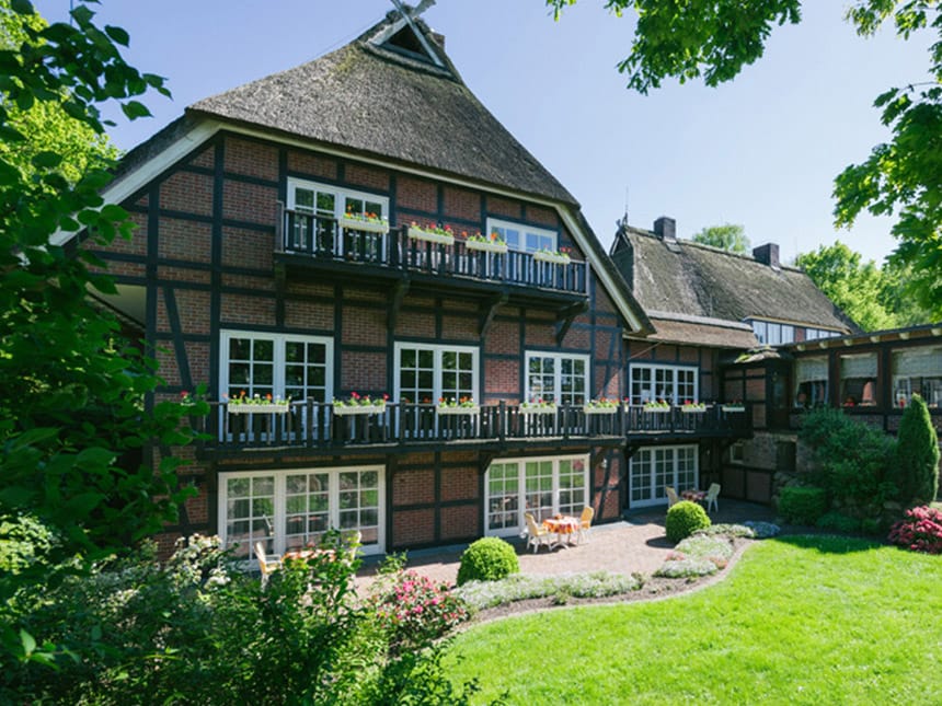 Aussenansicht bei Sonnenschein