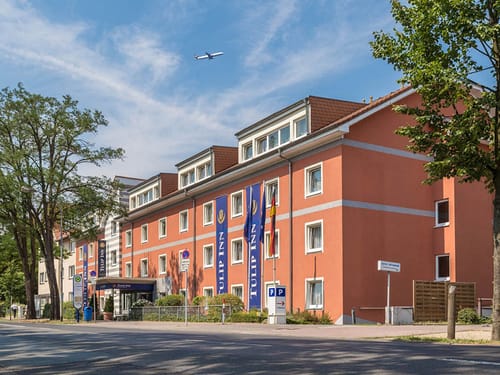Aussenansicht vom Hotel