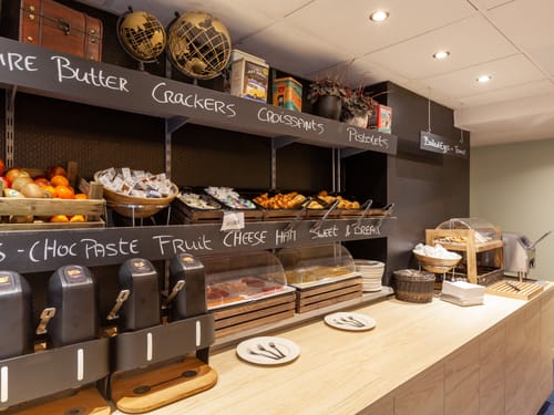Großes Buffet am Morgen