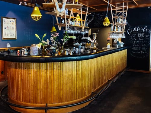 Hotelbar im Hotel Walliserhof