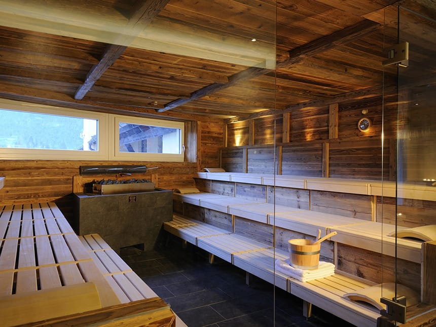 Finnische Sauna im Wellnessbereich