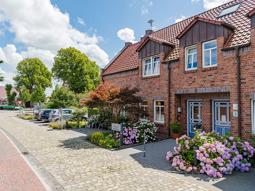 vorderer Eingangsbereich des Hotels