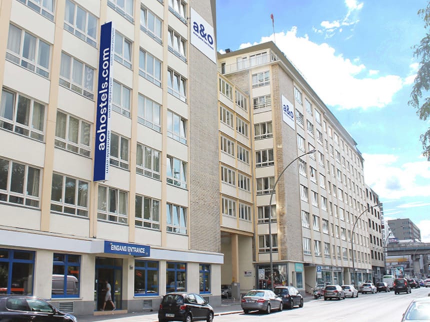 3 Tage Urlaub im a&o Hamburg City in Hamburg mit Frühstück