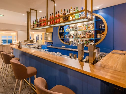 Theke an der Bar