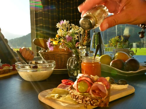 fruehstueckstisch