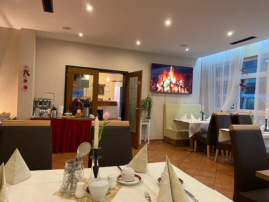 gemütliche Sitzbereiche im Restaurant