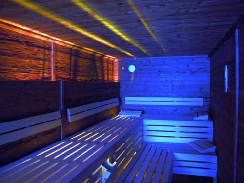 Sauna mit Farblicht