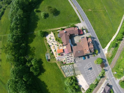 Hotel aus der Luft