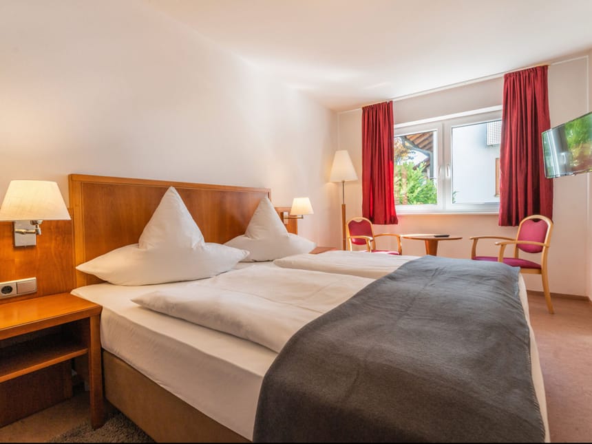 8 Tage Urlaub im Hotel am Kirchplatz in Überlingen mit Frühstück