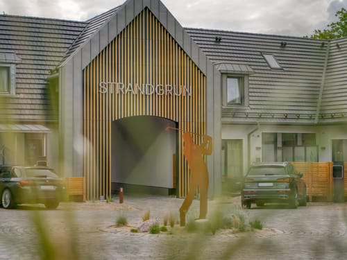 Hoteleingang Hotel Strandgrün