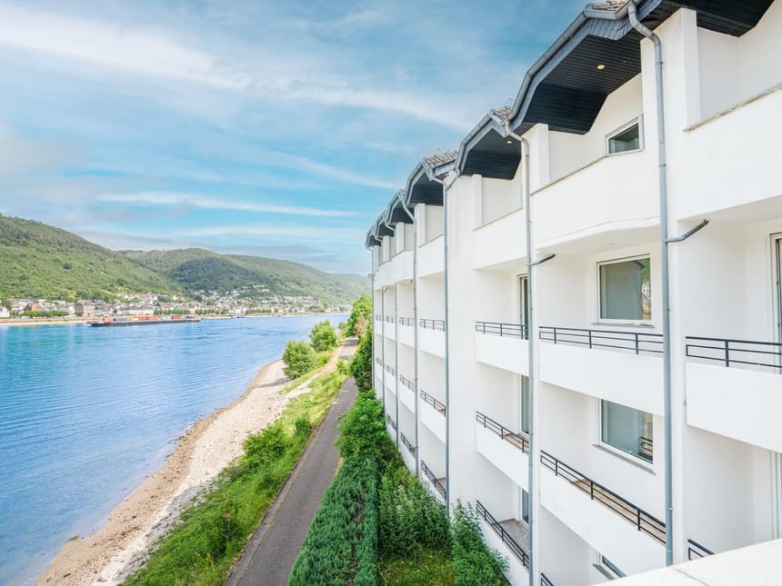 Fantastischer Blick auf den Rhein vom Hotelbalkon