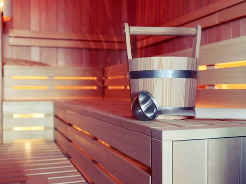Wellnessbreich mit Finnischer Sauna