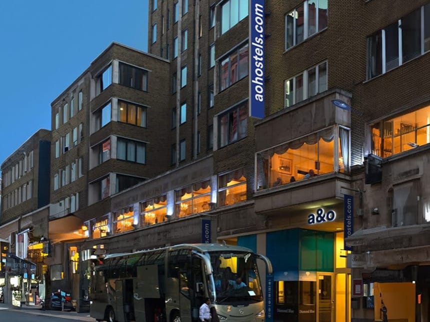 4 Tage Urlaub im a&o Antwerpen Centraal mit Frühstück