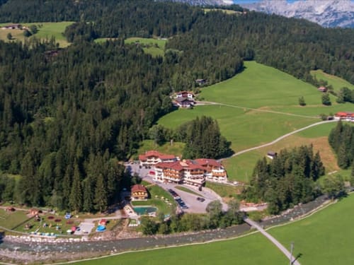 Luftaufnahme vom Hotel