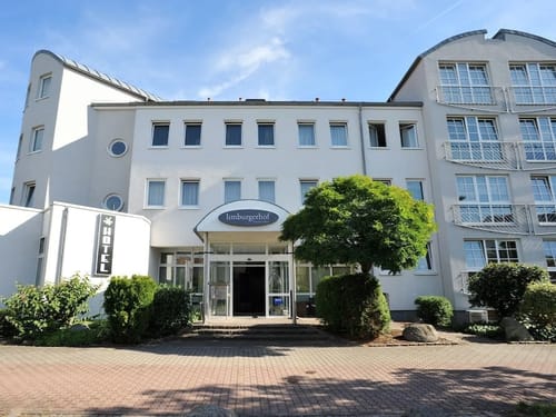 Außenansicht vom Hotel