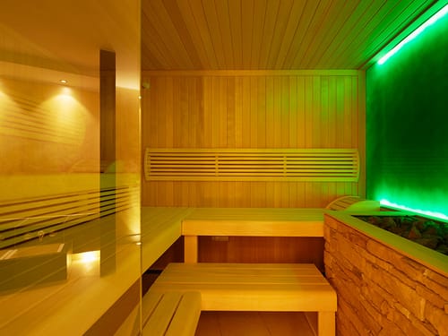 Finnische Sauna im Wellnessbereich