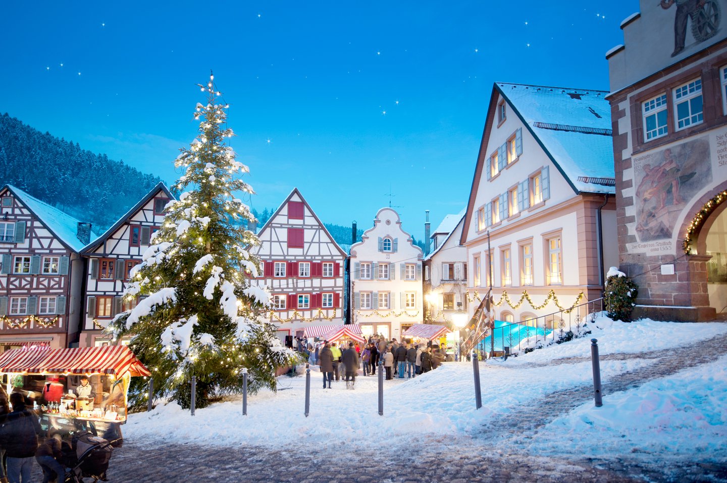 Weihnachtsmarkt in Schiltach im Schwarzwald – malerisches Fachwerkambiente